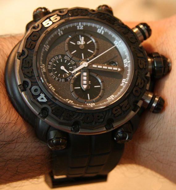 nubeo-black-mamba-watch.jpg