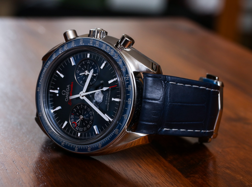 Omega Speedmaster Moonwatch Co-Axial Master Chronometer ...