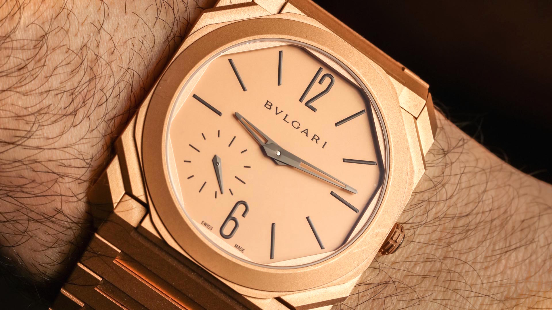 Bulgari Octo Finissimo Automatic Gold Watch Hands-On