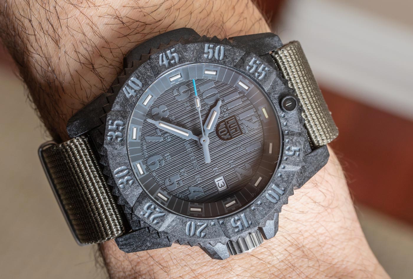 Luminox Limited Master Carbon SEAL 3802 Watch Review | aBlogtoWatch
