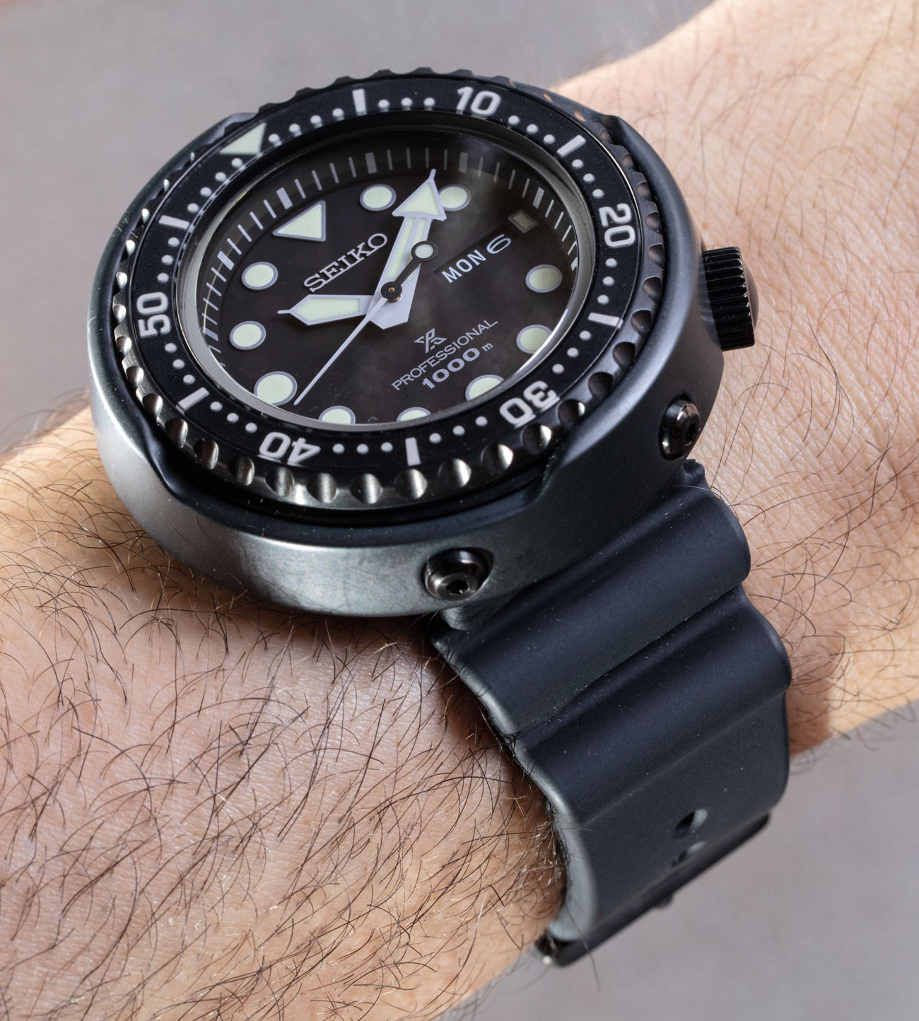 Hands-On: Seiko Prospex S23631 Watch Is To 1970s Tuna | aBlogtoWatch