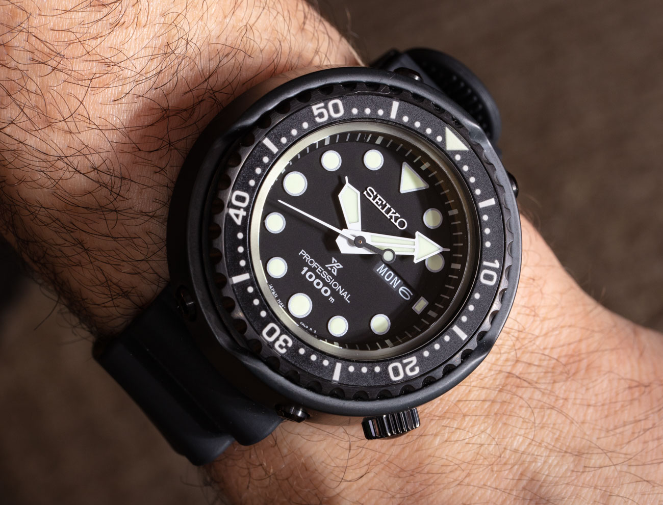 en gang Lima sovende Hands-On: Seiko Prospex S23631 Watch Is Ode To Original 1970s Tuna Diver |  aBlogtoWatch