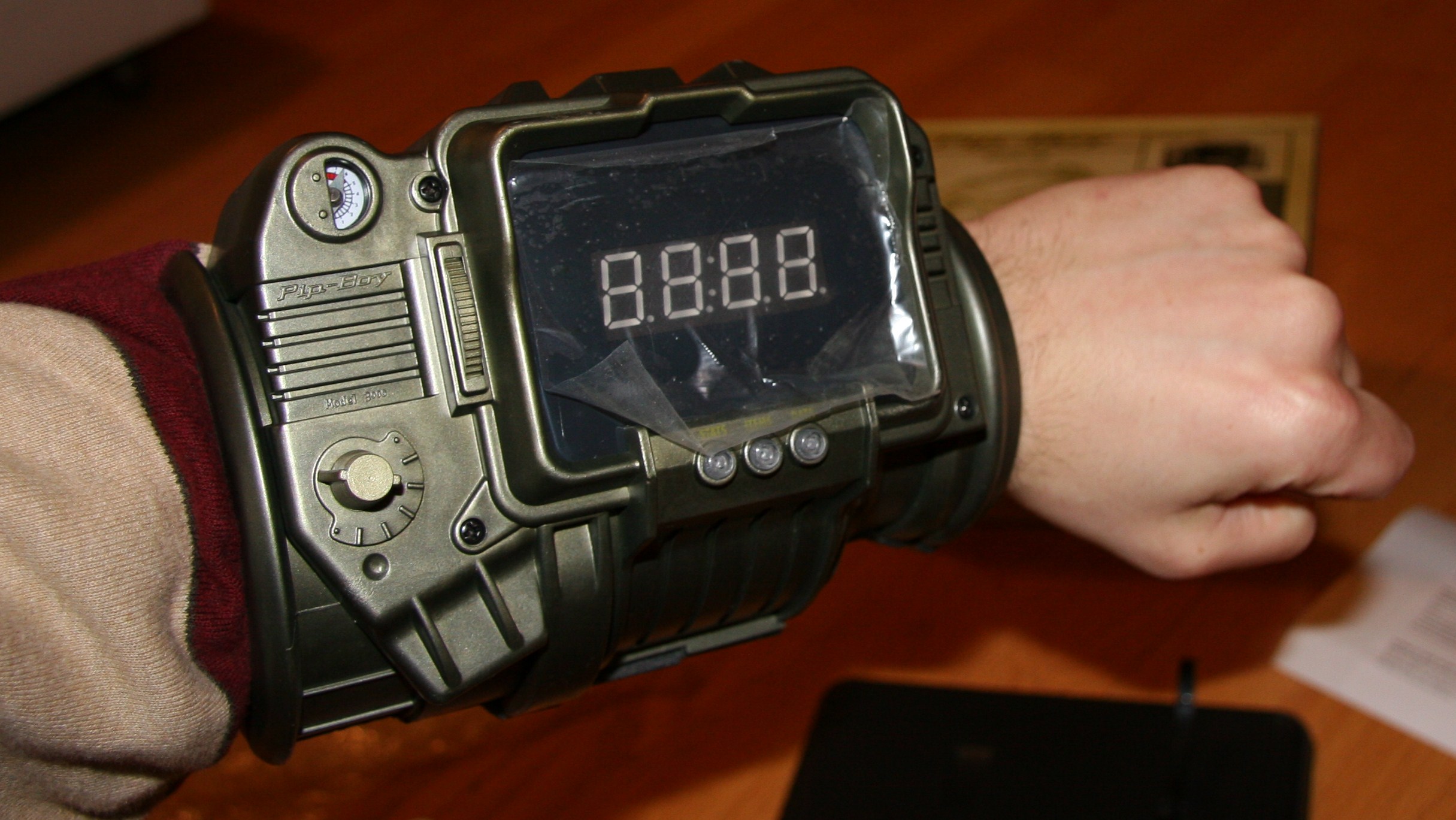 Fallout 4 часы на руку фото 32