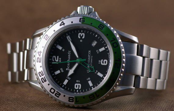 berhardt-globemaster-green-watch