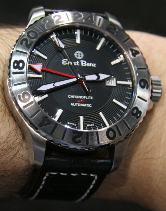 ernst-benz-chronoflite-gmt-watch-black