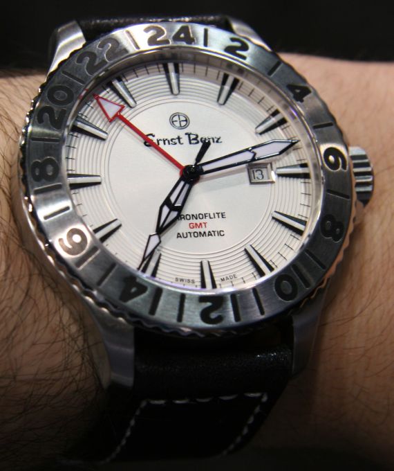 ernst-benz-chronoflite-gmt-watch-white