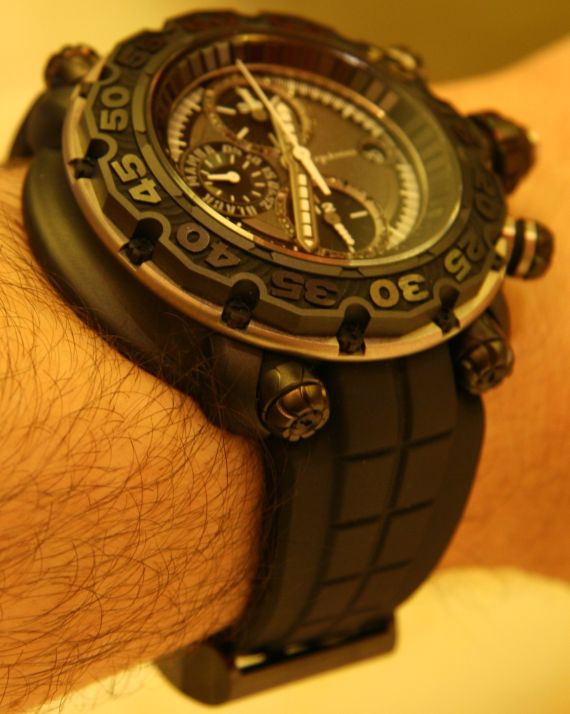 nubeo-black-mamba mvp watch-wrist