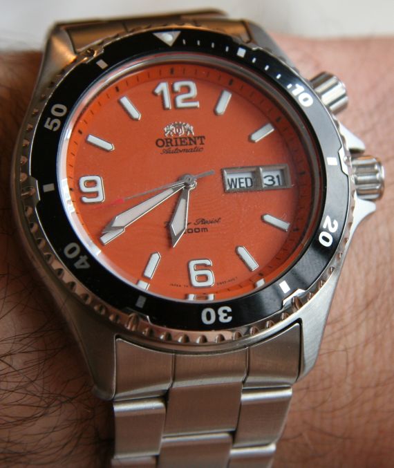 orient-mako-cem65001mvv-watch-wrist