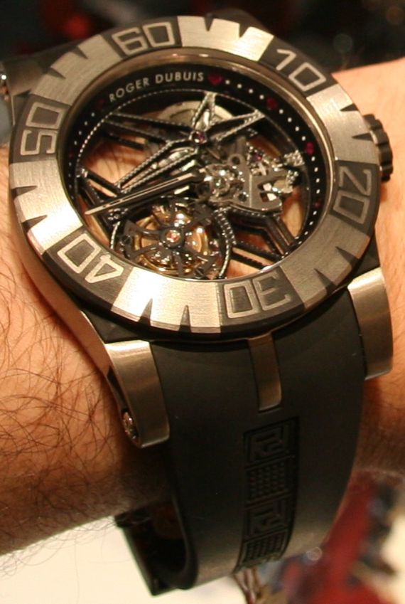 roger-dubuis-easy-diver-sed-watch-3