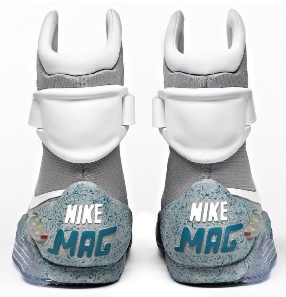 nike mag shoes price