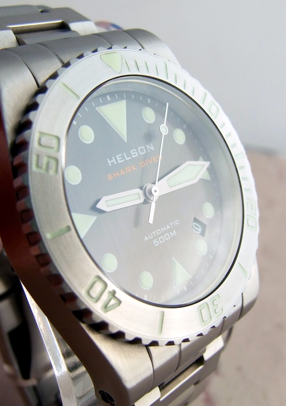 Helson Shark Diver 40 Watch