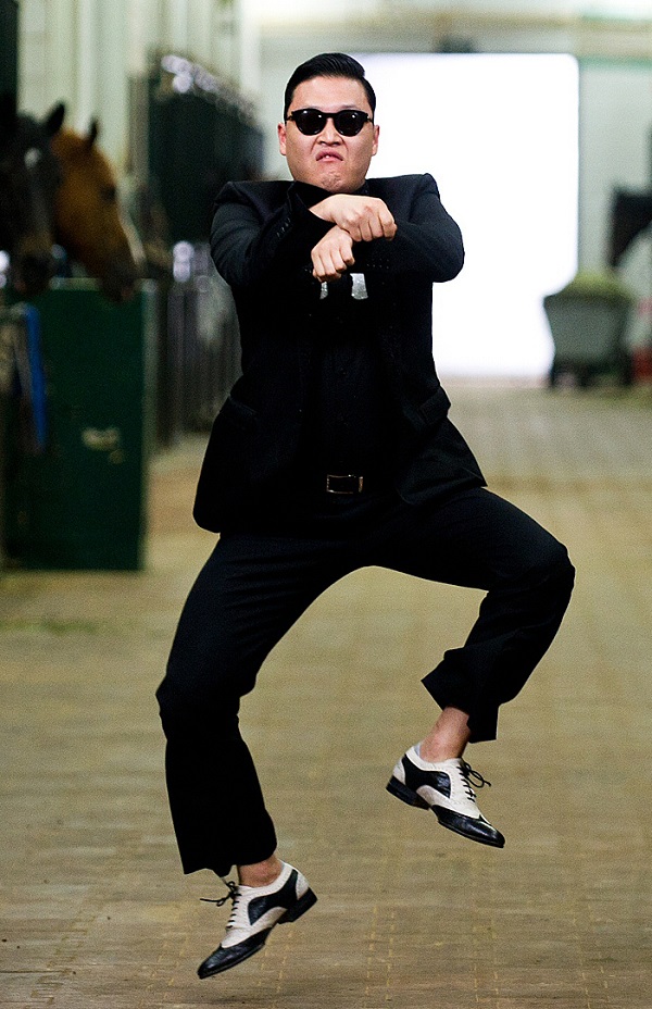 Franck Muller Custom Oppa Gangnam Style Watch For PSY Watch Releases 