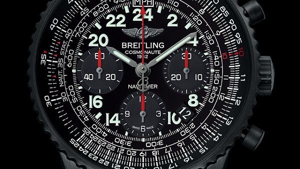 Breitling-Navitimer-Cosmonaute-Blacksteel