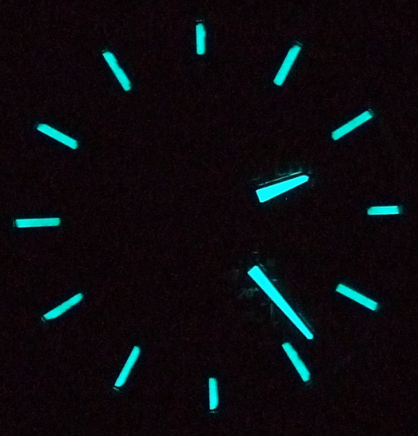 Citizen AT8020, lume