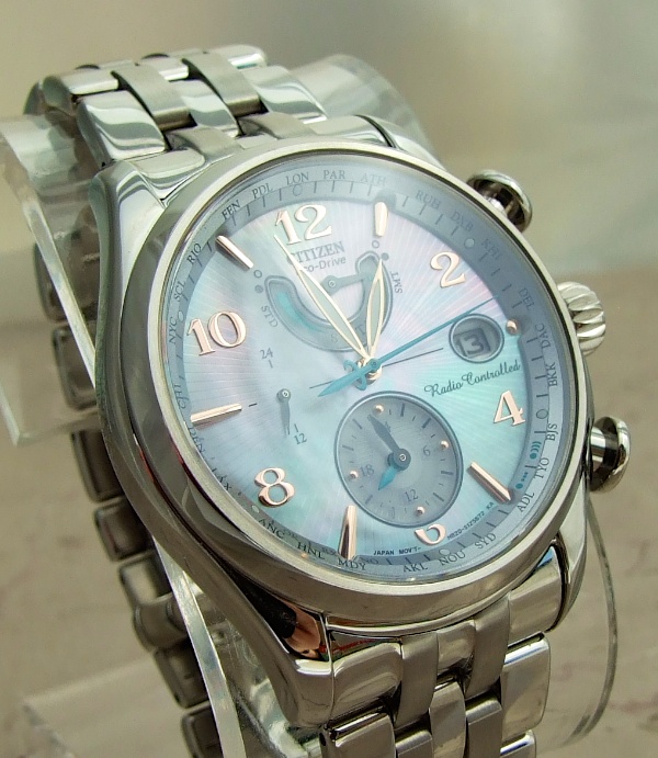 Citizen World Time A-T, dial angle two
