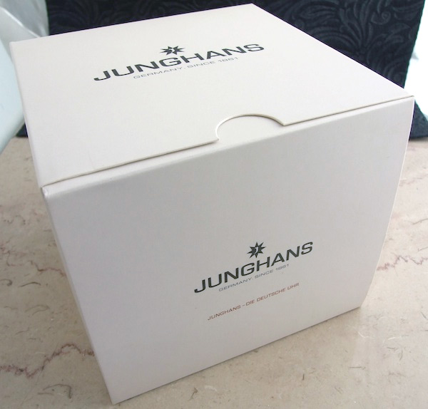 Junghans Outer Box