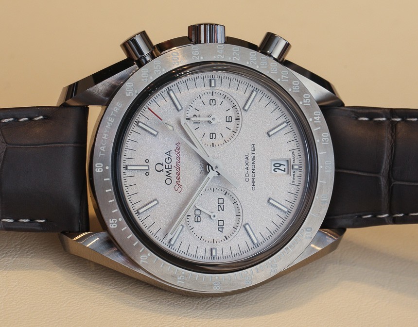 Omega-Speedmaster-Lunar-Dust-Ceramic-watch-3