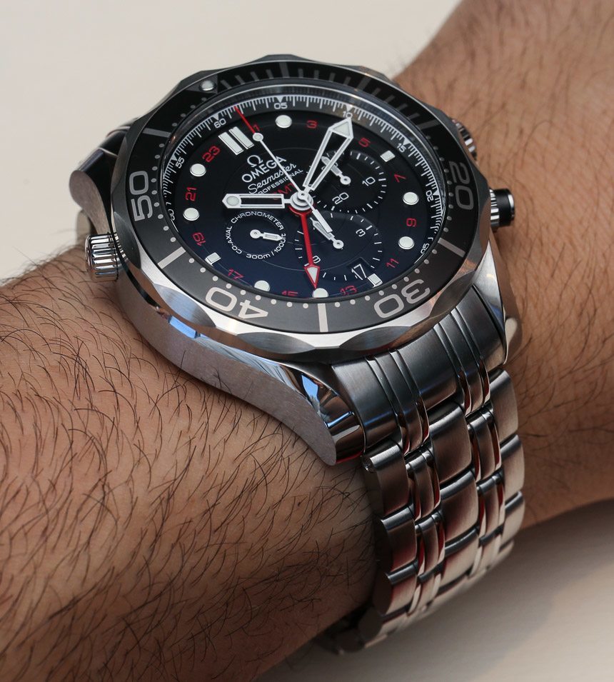 Omega-Seamaster-300M-Chronograph-GMT-co-axial-watch-2