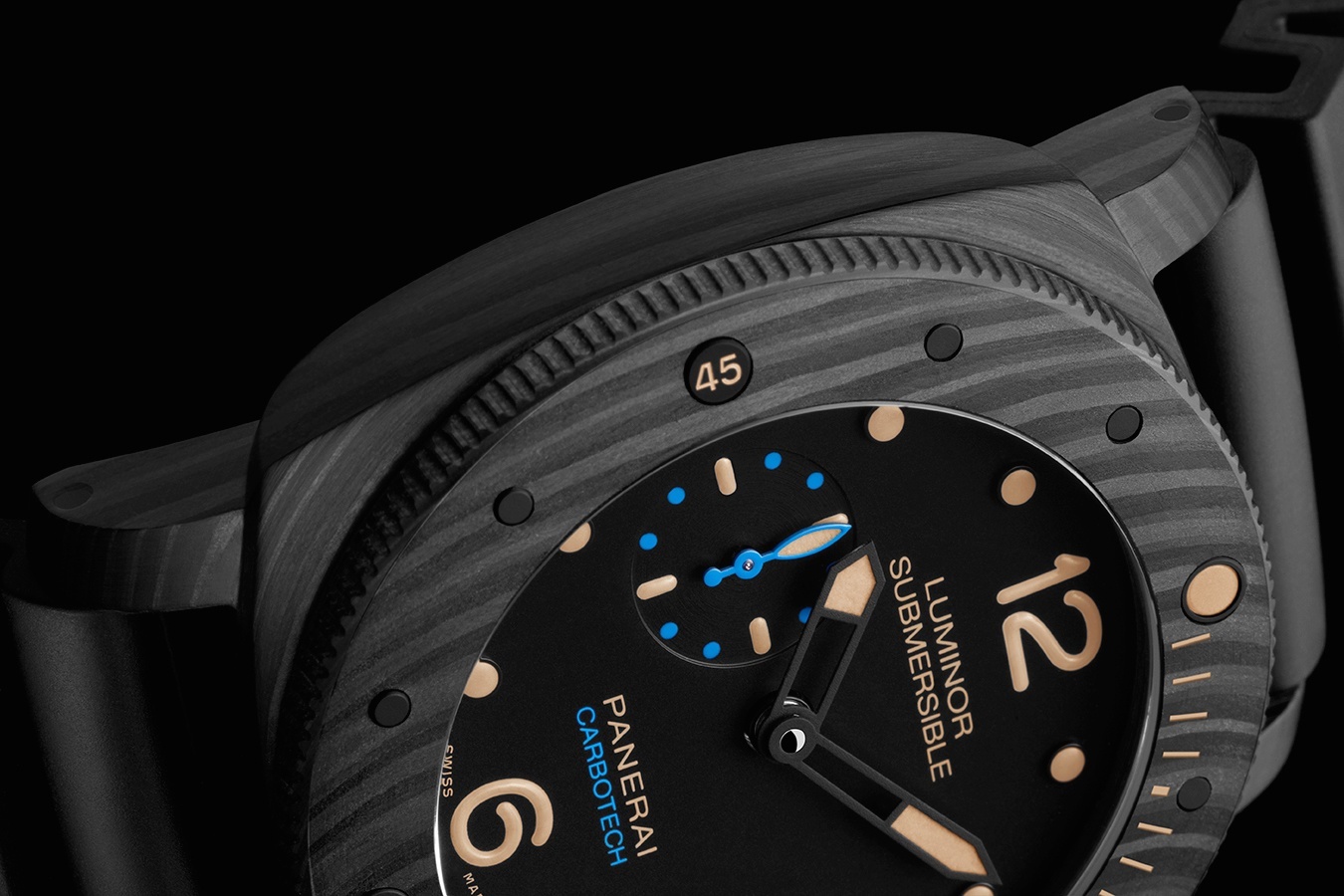 PAM00616-Panerai-Luminor-Submersible-1950-CarbotechTM-3-Days-Automatic-47mm-4