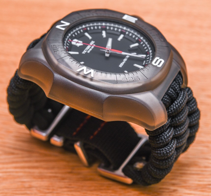 Victorinox-Swiss-Army-INOX-Watches-2015-aBlogtoWatch-97