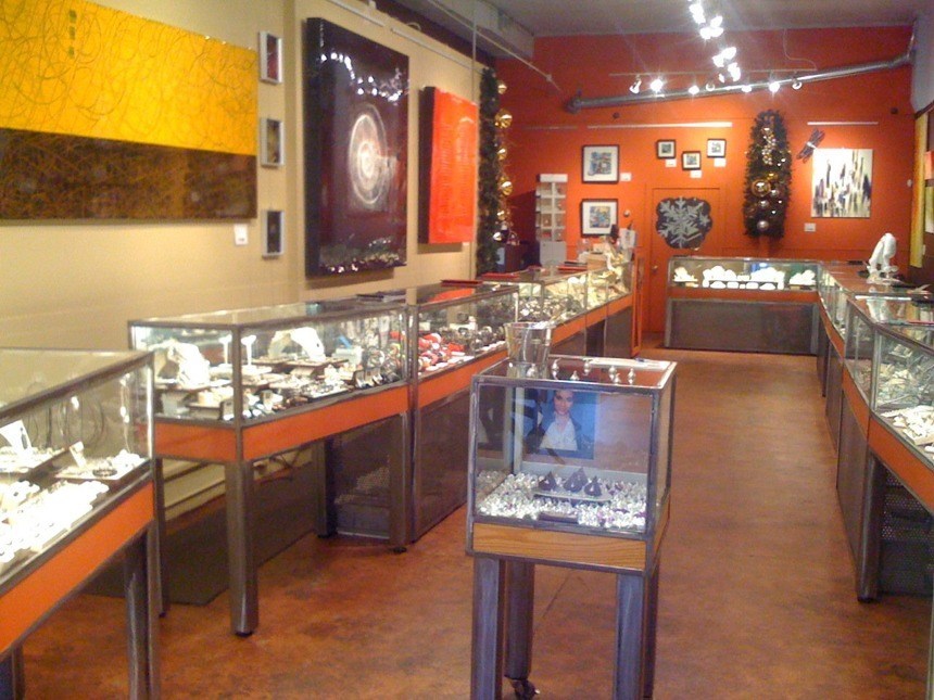 Worthmore-Jewelers-Decatur-Interior