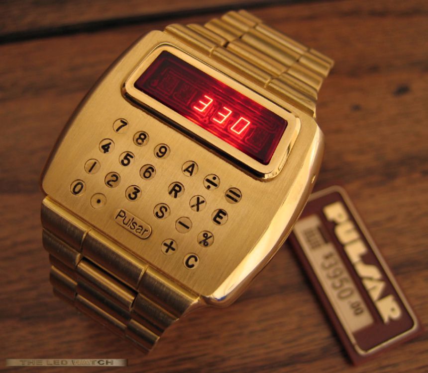 pulsar-gold-led-calculator-watch