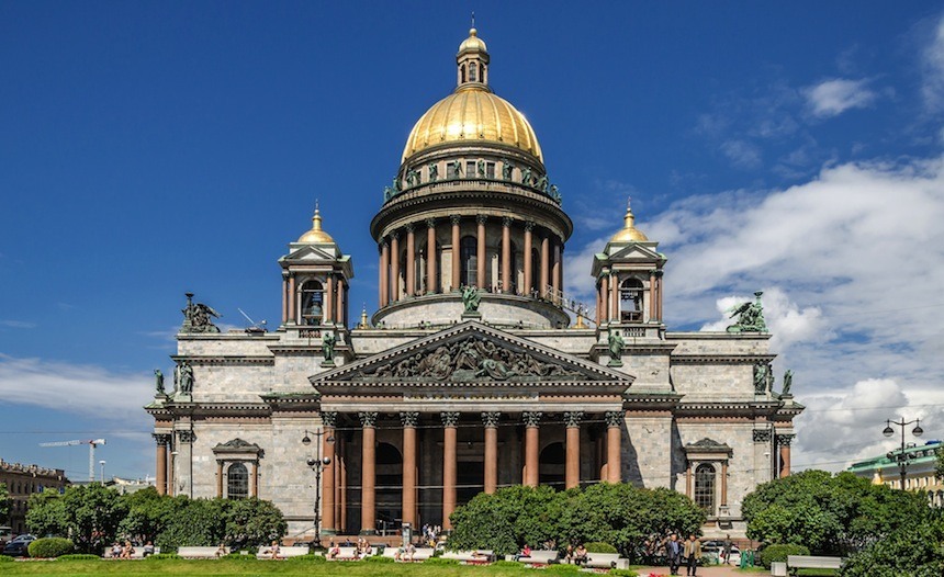 St-Isaac-Cathedral-St-Petersburg