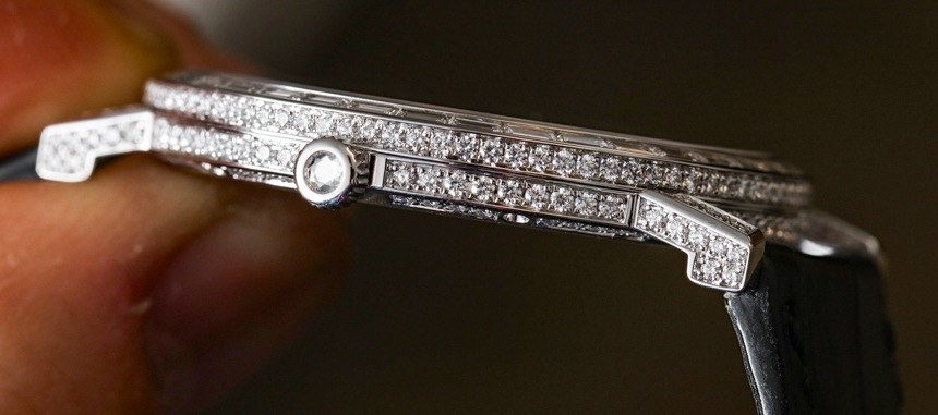 Piaget-Altiplano-900D-Thinnest-Mechanical-Jewelry-Watch-aBlogtoWatch-10