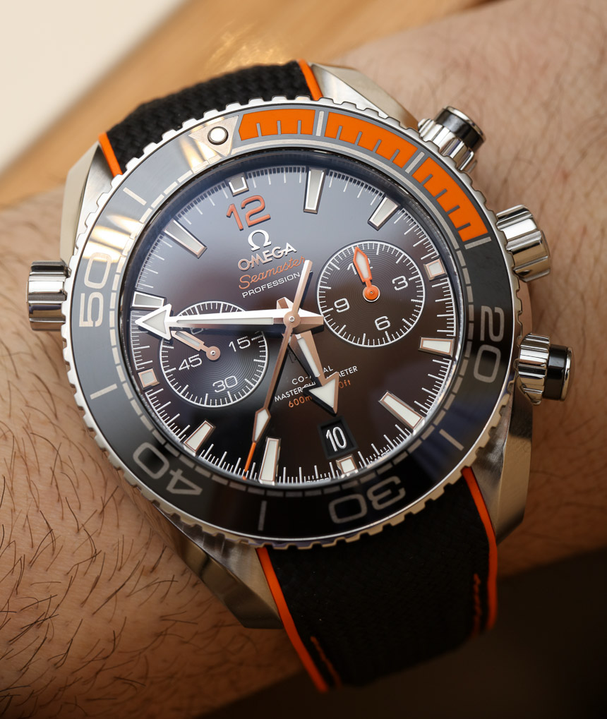 Omega-Seamaster-Planet-Ocean-Master-Chronometer-Chronograph-watch-orange-4
