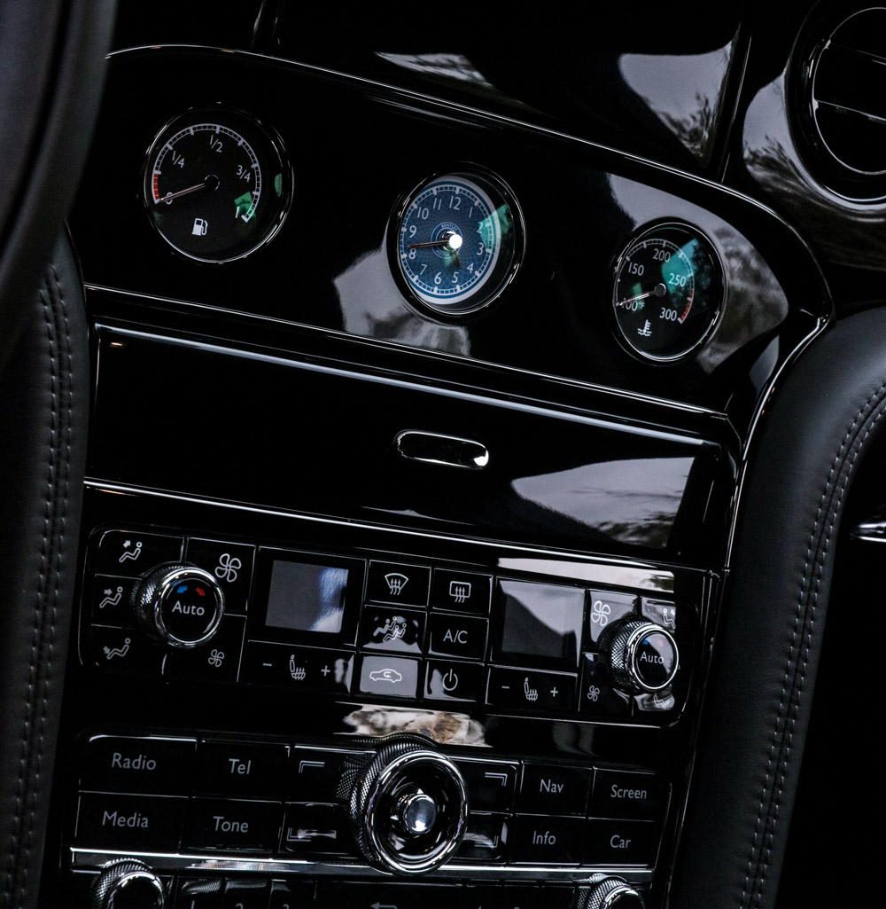 Bentley-Mulsanne-Speed-car-16