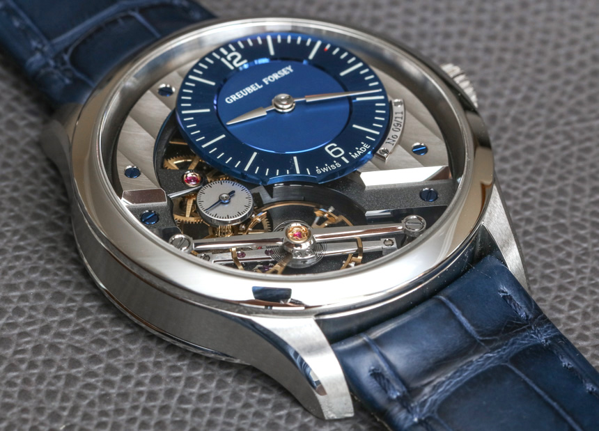 greubel-forsey-signature-1-limited-edition-steel-blue-for-usa-red-gold-ablogtowatch-14