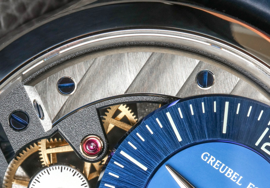 greubel-forsey-signature-1-limited-edition-steel-blue-for-usa-red-gold-ablogtowatch-17