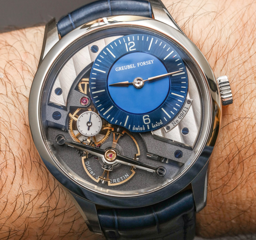 greubel-forsey-signature-1-limited-edition-steel-blue-for-usa-red-gold-ablogtowatch-20