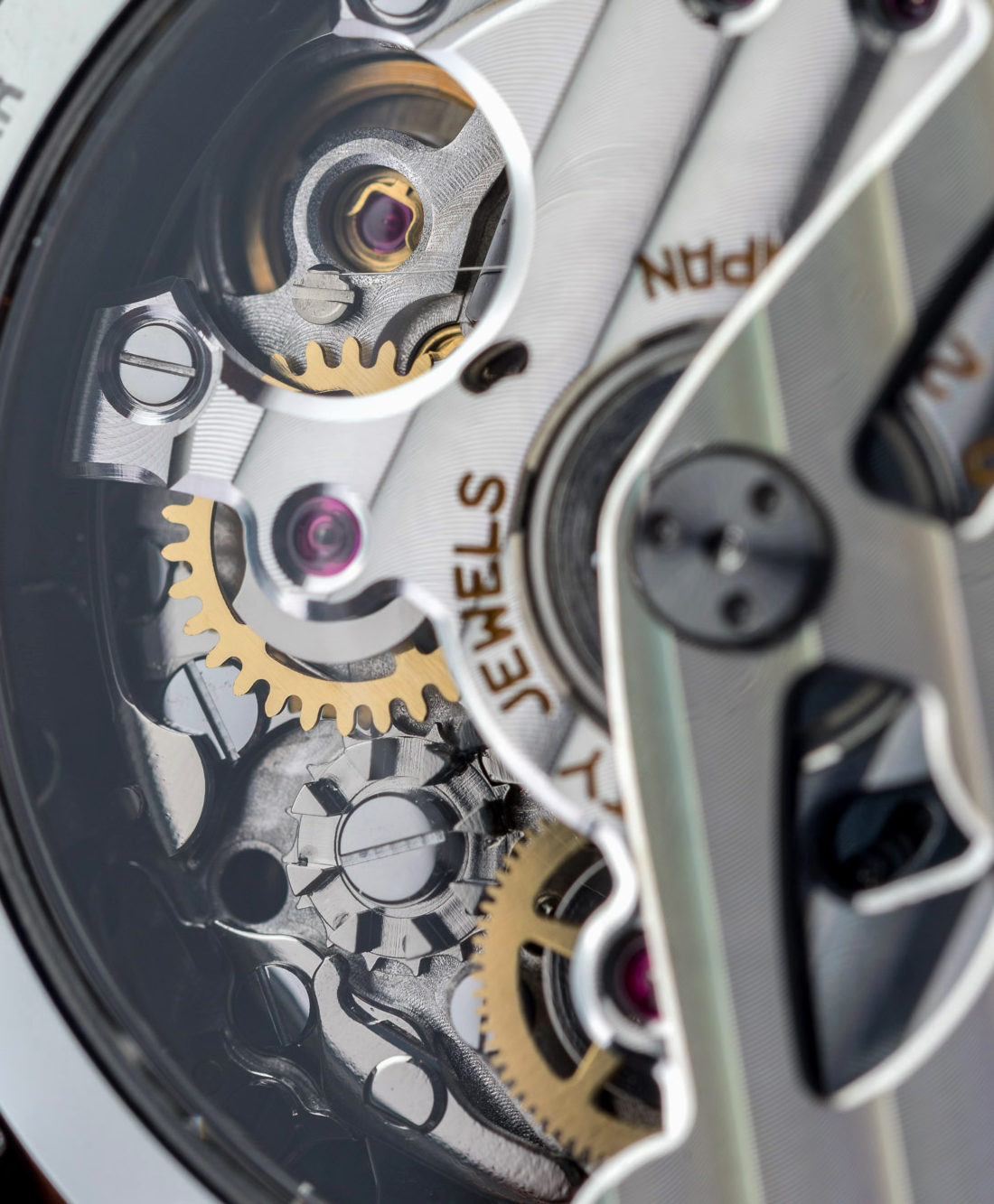 The Amazing History & Functionality Of The Seiko Spring Drive Movement aBlogtoWatch