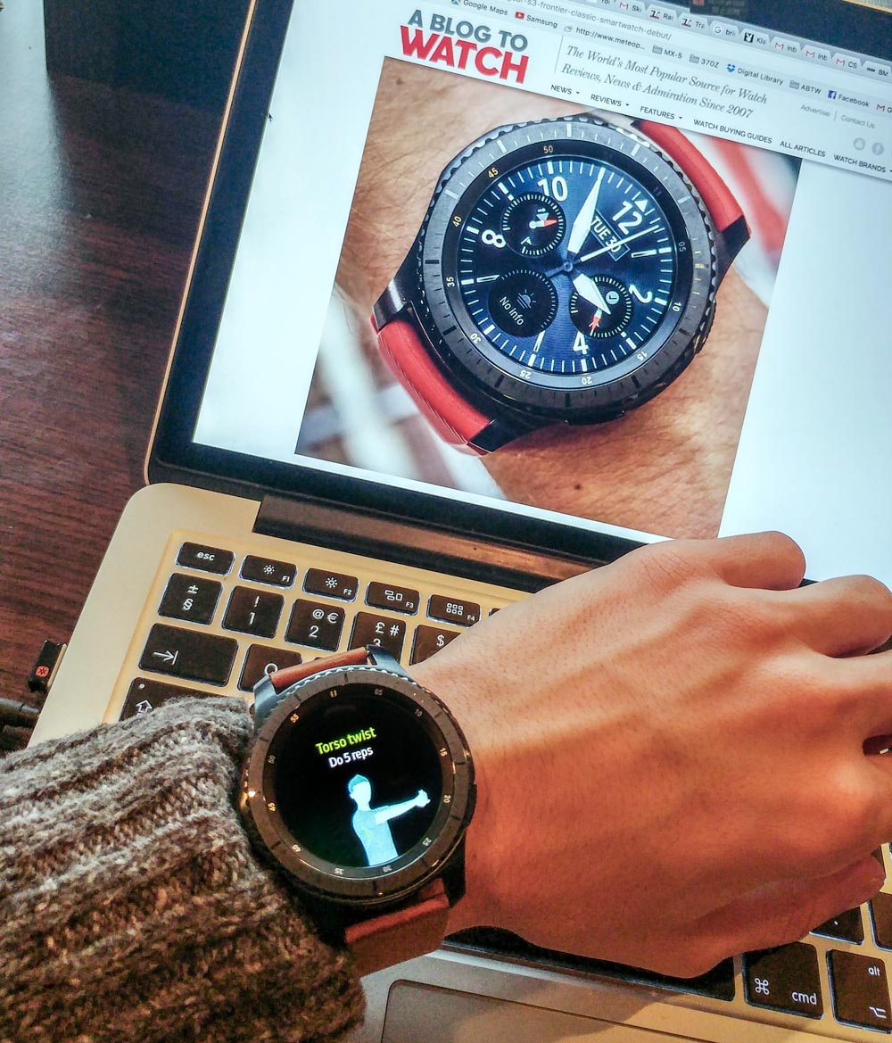 Samsung-Gear-S3-Frontier-Classic-smartwatch-review-aBlogtoWatch-1