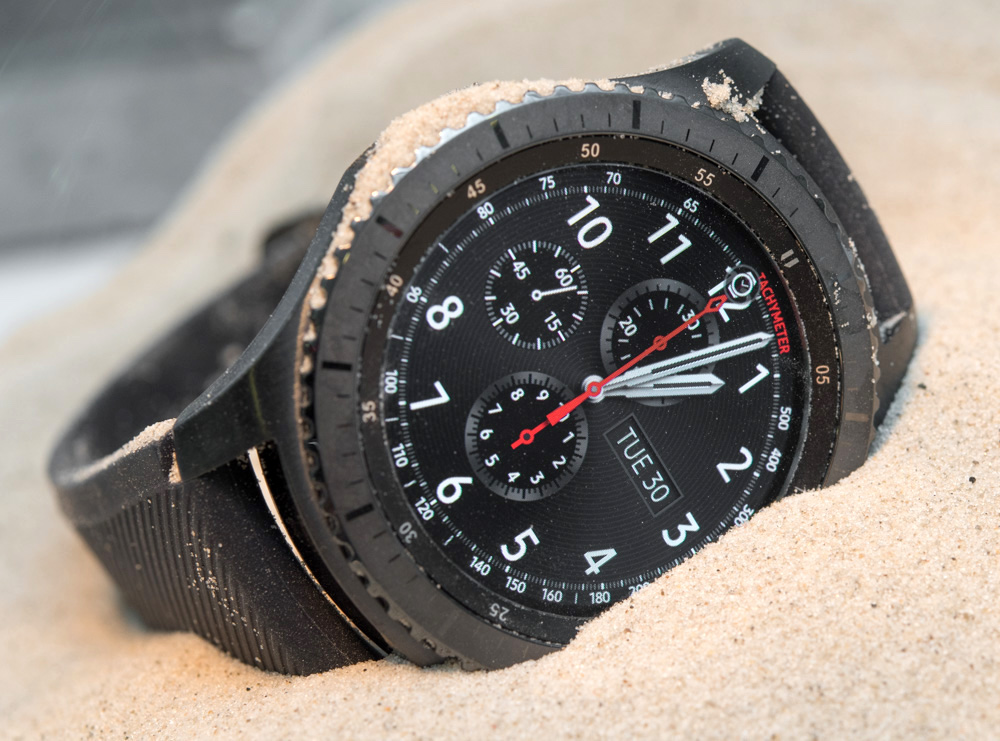 Samsung-Gear-S3-Frontier-Classic-smartwatch-review-aBlogtoWatch-16