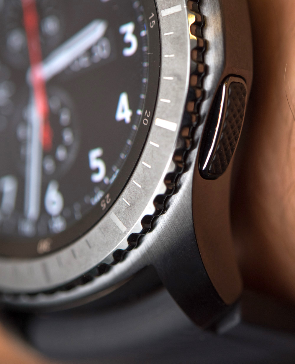 Samsung-Gear-S3-Frontier-Classic-smartwatch-review-aBlogtoWatch-17