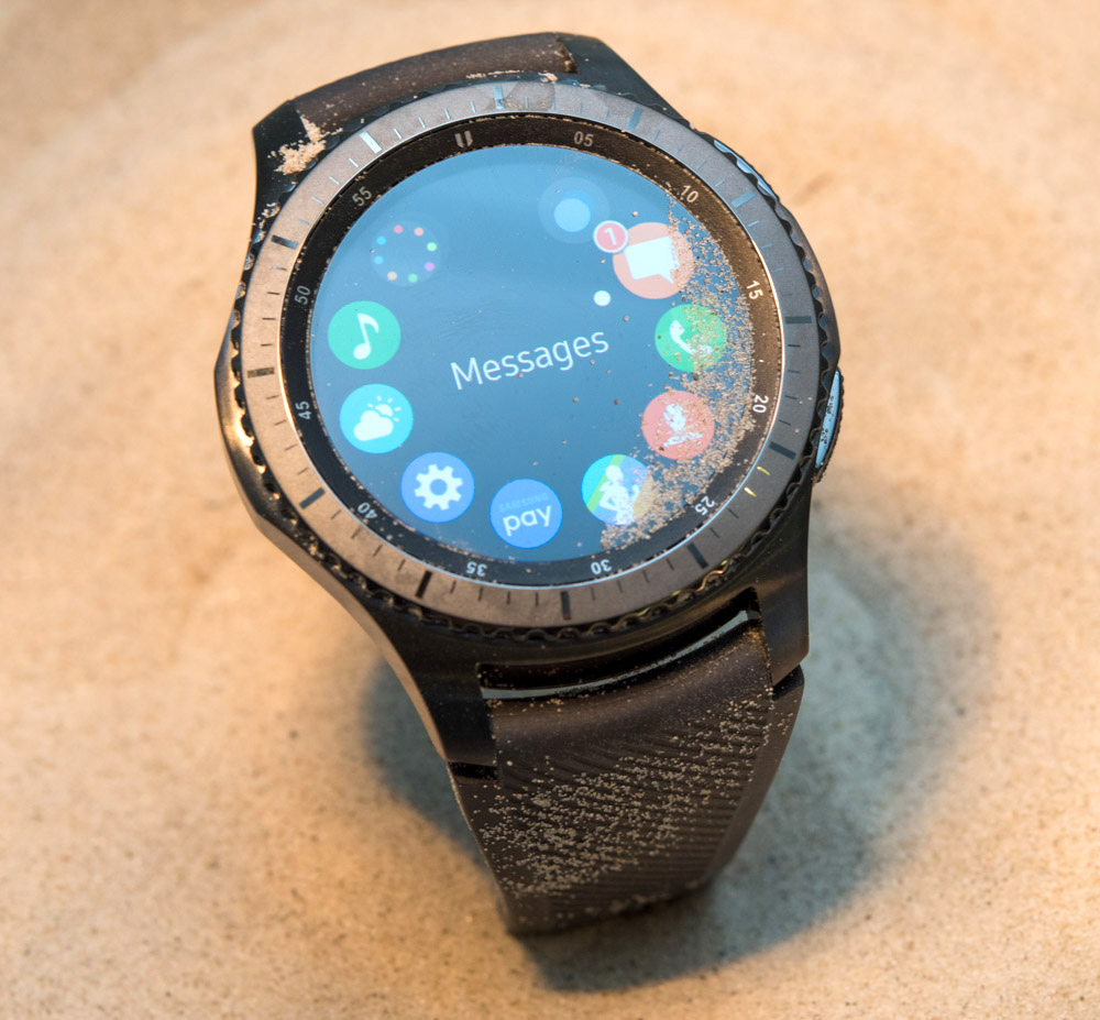 Samsung-Gear-S3-Frontier-Classic-smartwatch-review-aBlogtoWatch-23