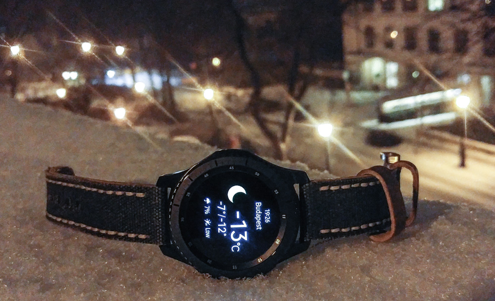 Samsung-Gear-S3-Frontier-Classic-smartwatch-review-aBlogtoWatch-4