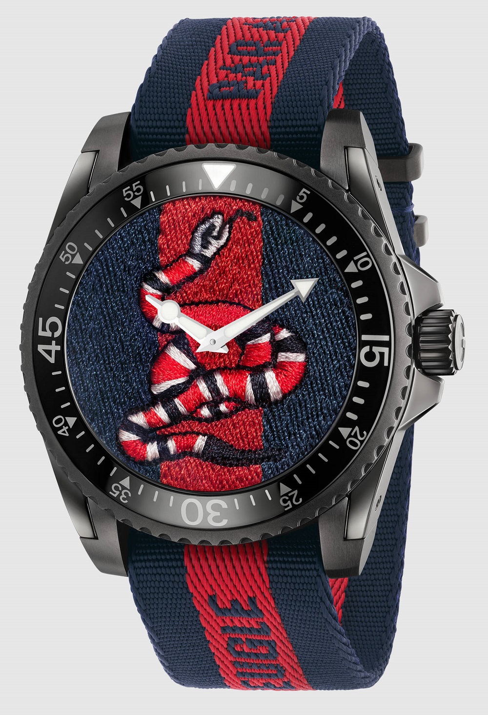 vervaldatum ernstig team Gucci Dive Watches For 2017 With Embroidery & Rubber Animal Dials |  aBlogtoWatch