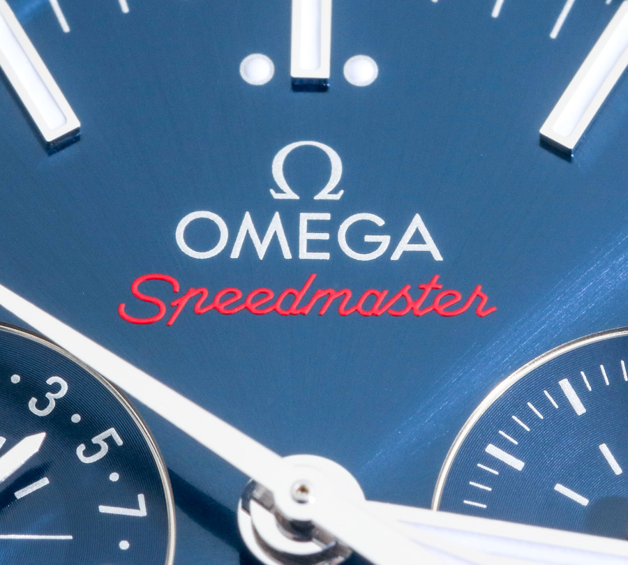 Omega-Speedmaster-Moonwatch-Co-Axial-Master-Chronometer-Moonphase-Chronograph-30433445203001-aBlogtoWatch-17