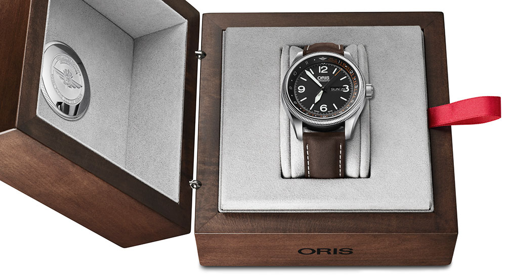 Oris-Royal-Flying-Doctor-Service-Limited-Edition-II-6