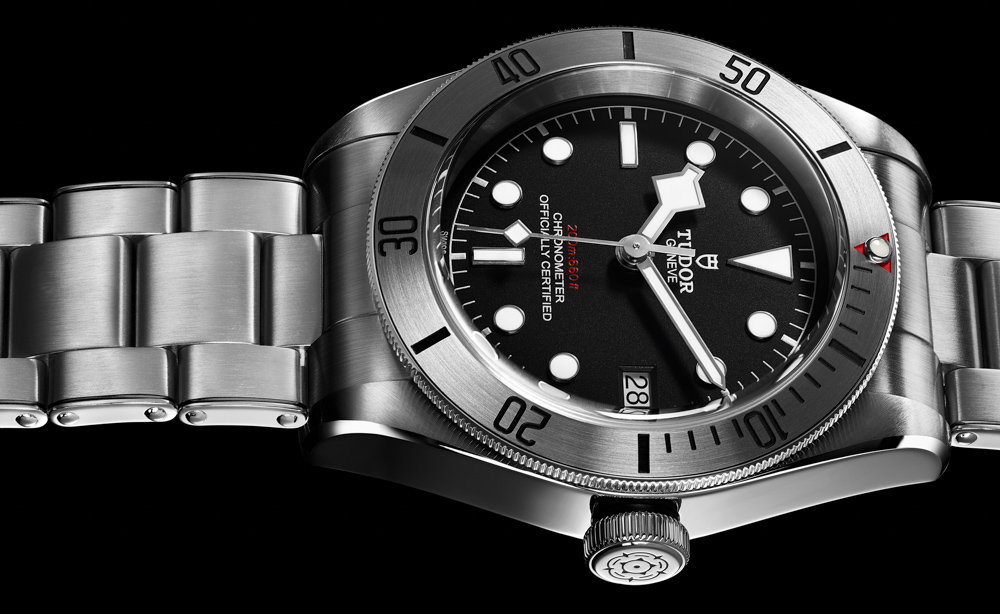 Tudor-Heritage-Black-Bay-Steel-watch-5