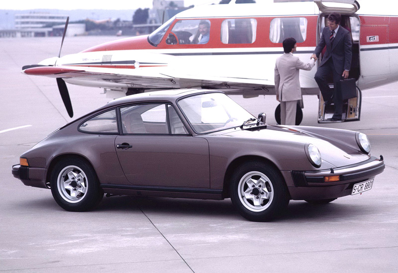1976 Porsche 911 Carrera 3.0 Coupe (930); top car design rating and specifications
