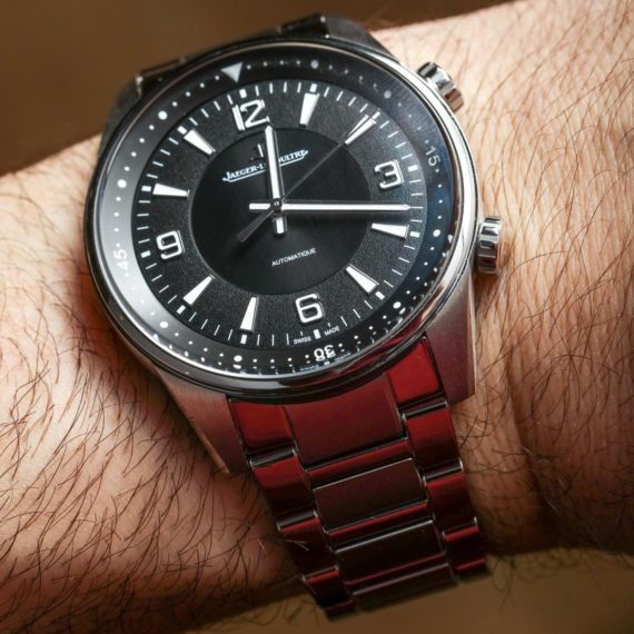 Recherche une montre sport chic Jaeger-LeCoultre-Polaris-Automatic-Date-aBlogtoWatch-12-570x570