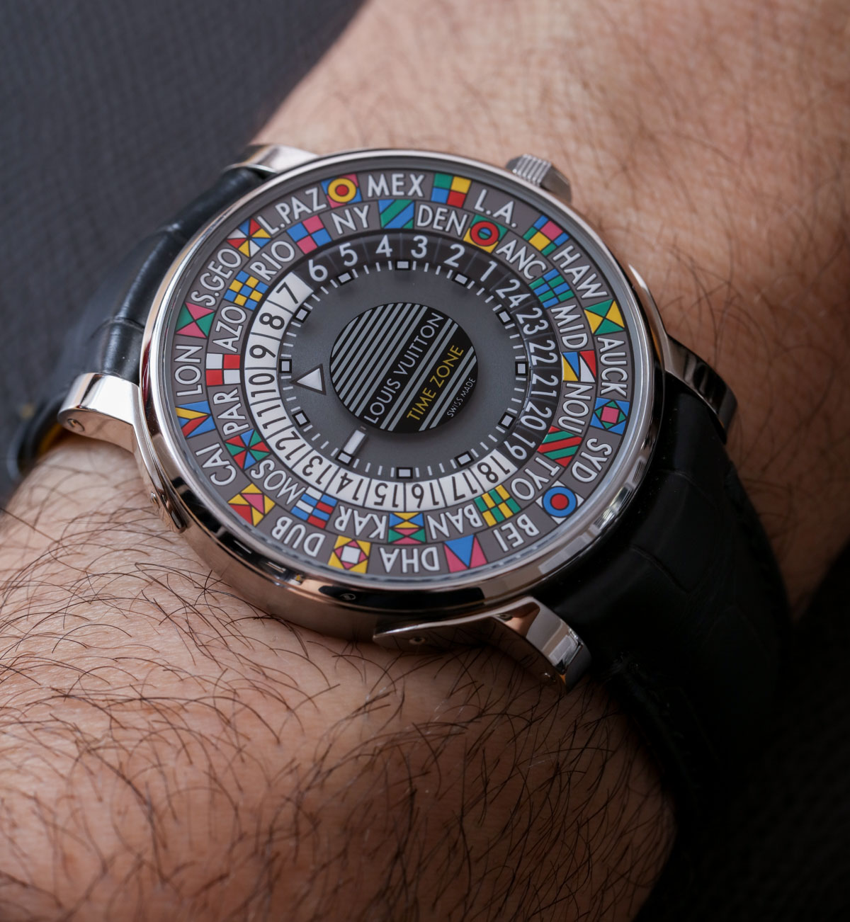 Louis Vuitton Escale Time Zone 39 on wrist