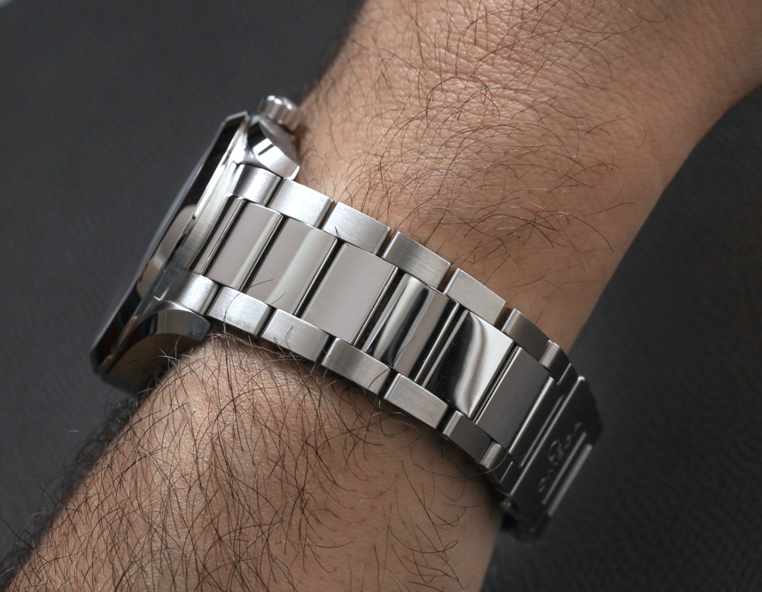 omega aqua terra steel bracelet