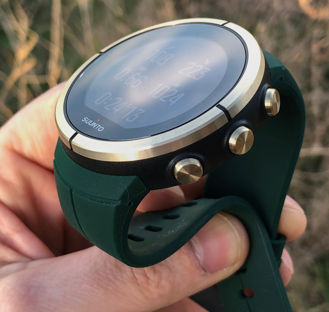 GPS Smartwatch Review & Video: Suunto Spartan Ultra Gold Edition 