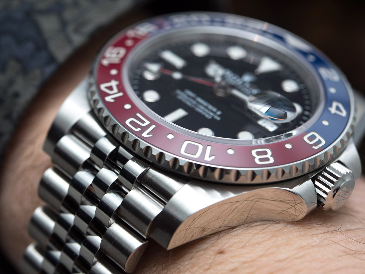 løst ansvar Mount Bank Rolex GMT-Master II 126710BLRO 'Pepsi' Watch In Steel Hands-On |  aBlogtoWatch