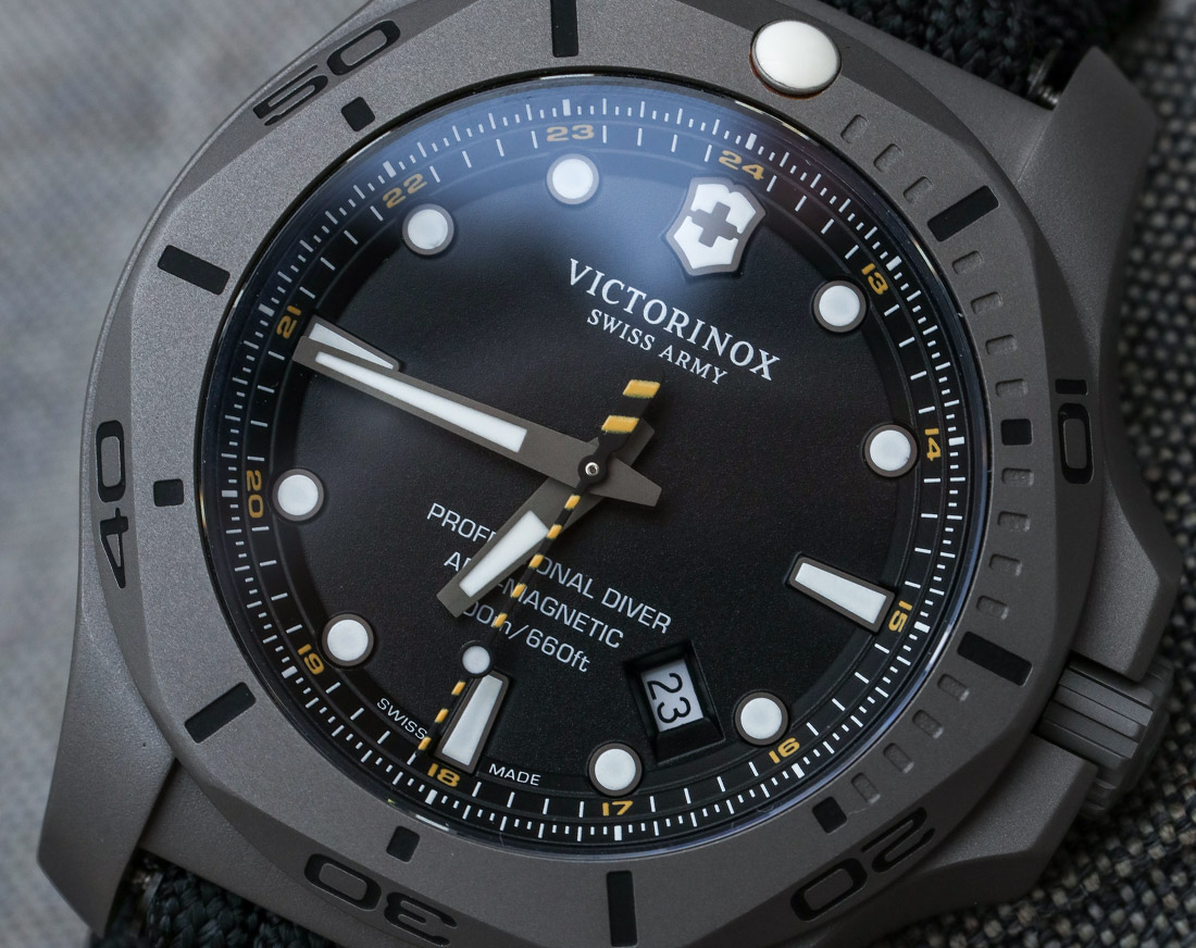victorinox swiss army inox professional diver titanium black dial